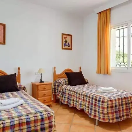Pastora Nerja